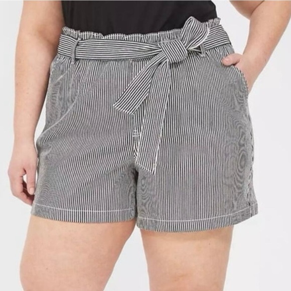 Lane Bryant Pants - Lane Bryant Black and White Striped Shorts